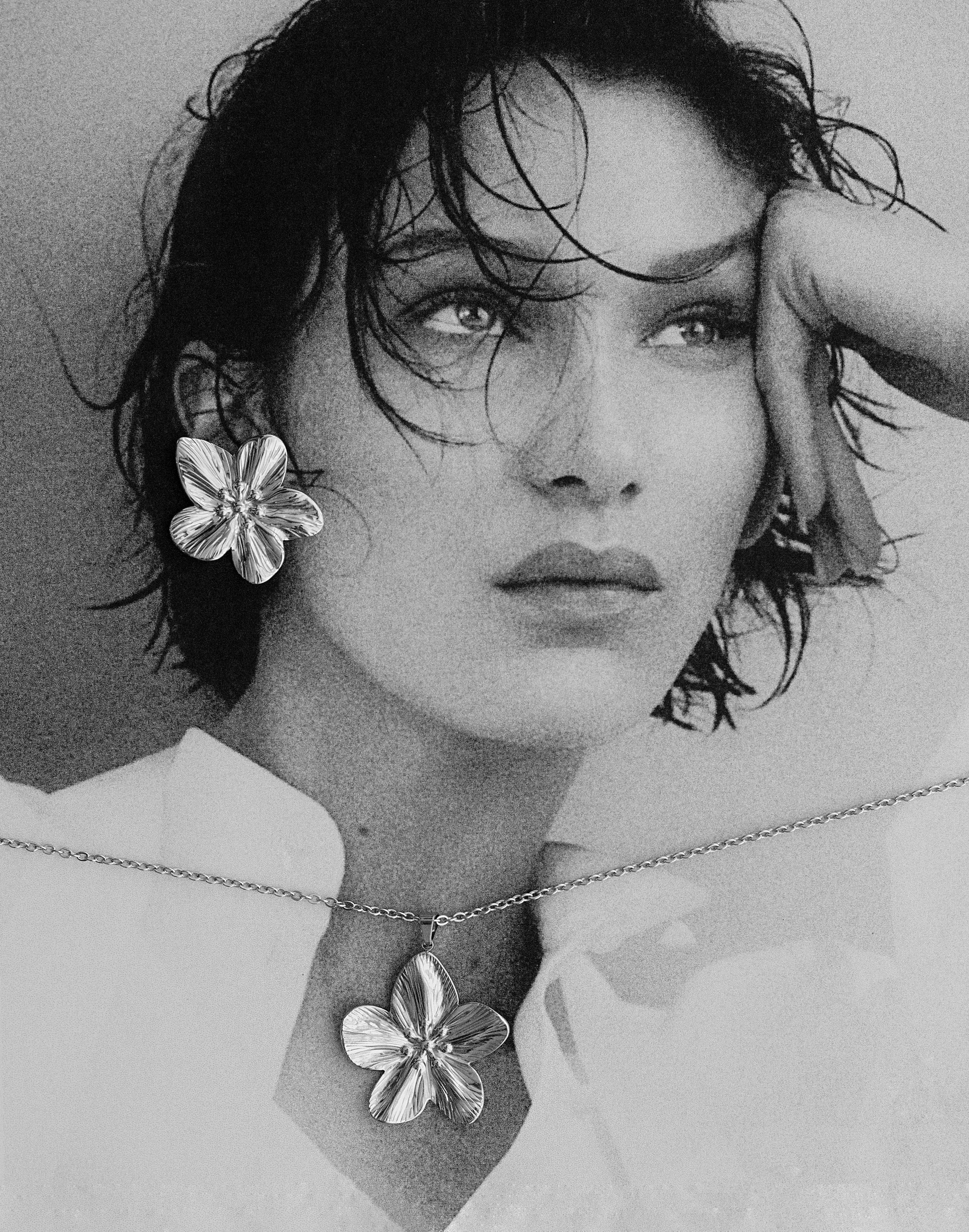 Flora Earrings Silver